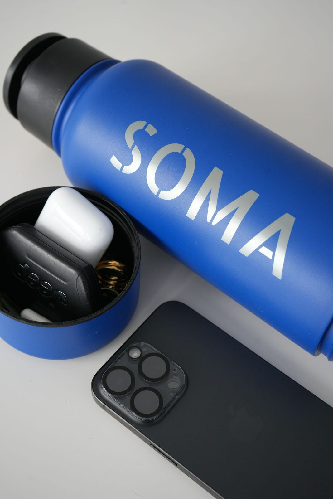 SOMA bottle lifestyle image 2